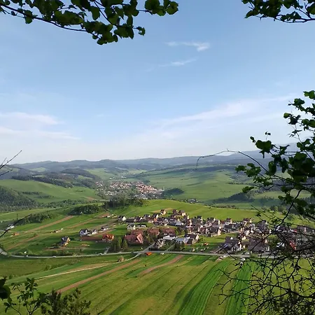 Pod Zamczyskiem * Sromowce Wyzne