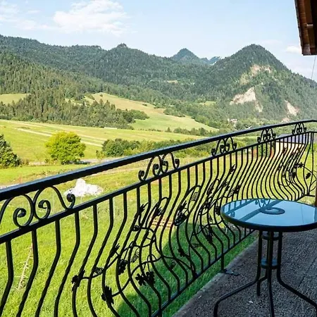 Pod Zamczyskiem Farm stay